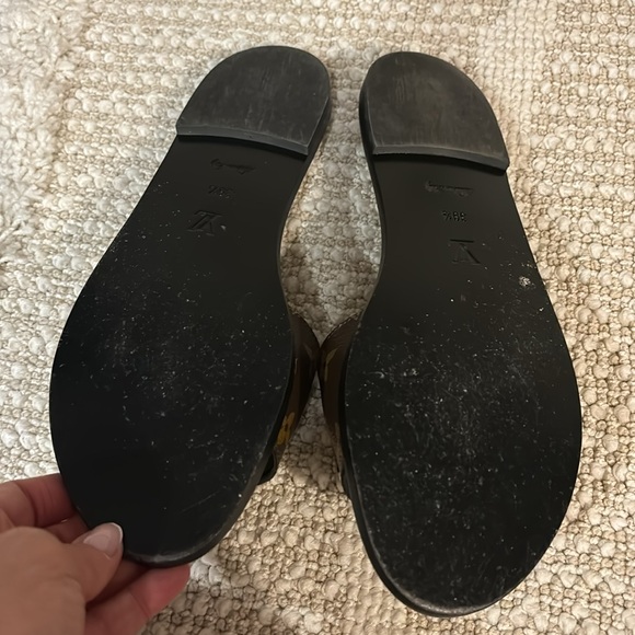 Lv womens sandals - Picture 3 of 5